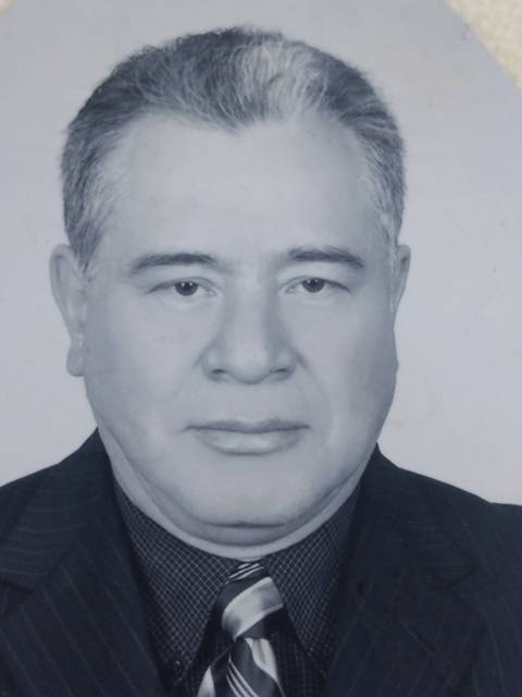 Dr. Elfego Díaz Flores