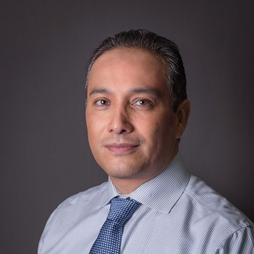 Dr. Paul Alan Vega Yepez