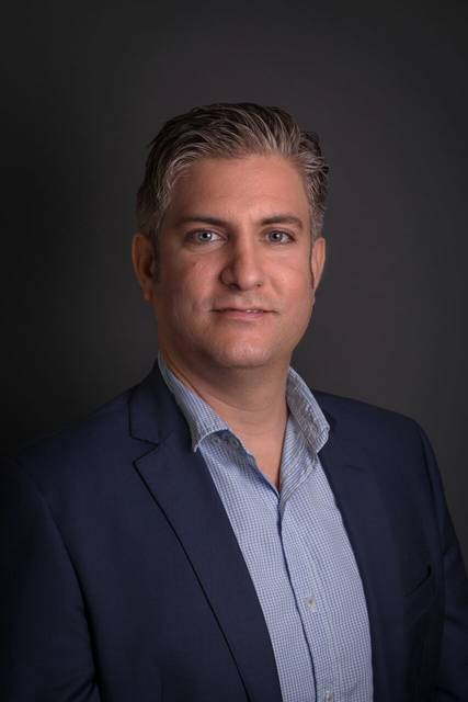 Dr. Edgar Armando Morales Flores