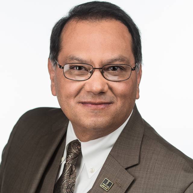 Dr.  Arturo Muñoz Meza