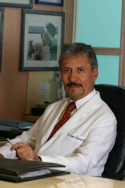Dr. Ángel Carranza Morales