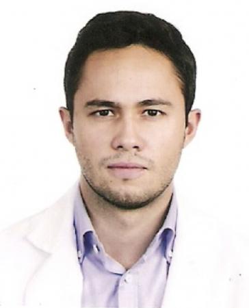 DR. RODRIGO MERCHAN VANEGAS