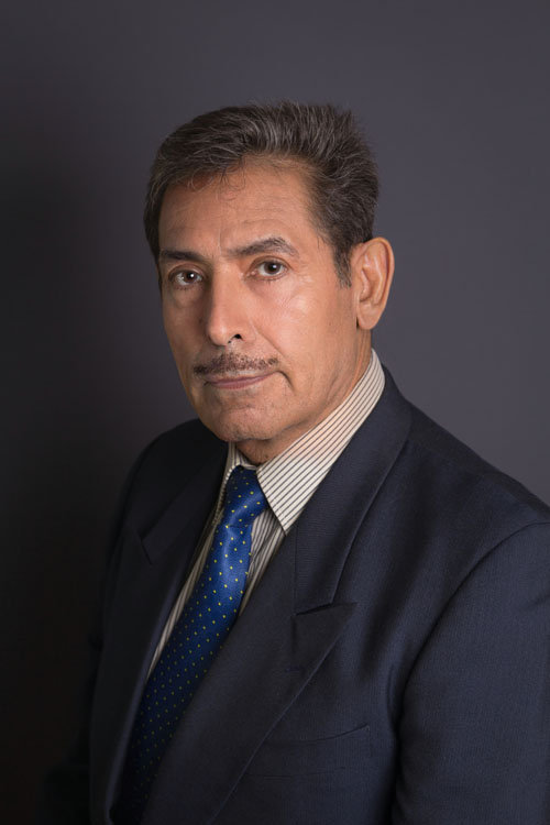 Dr. J. Félix Márquez Tavares