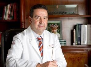 Dr. Alejandro Rodríguez Aceves