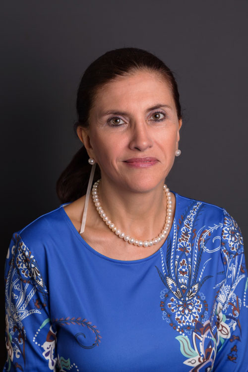 Dra. Claudia Gutiérrez Gómez