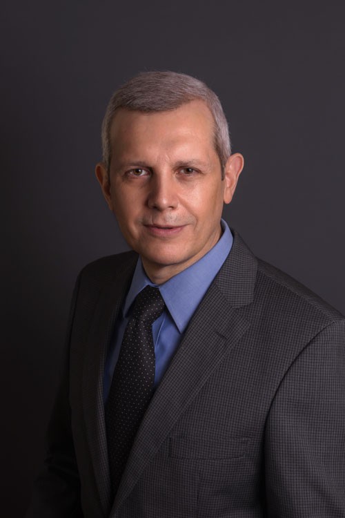 Dr. Mario Navarro Treviño