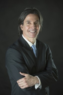Dr. Arturo Ramírez Montañana