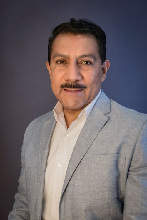 Dr. Raúl Granados Martínez