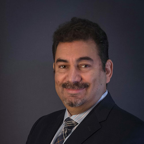 Dr. Ramón Lucero Dávalos