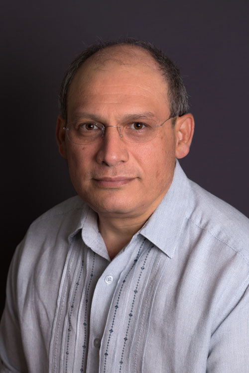 Dr. Carlos Rodríguez Anguiano
