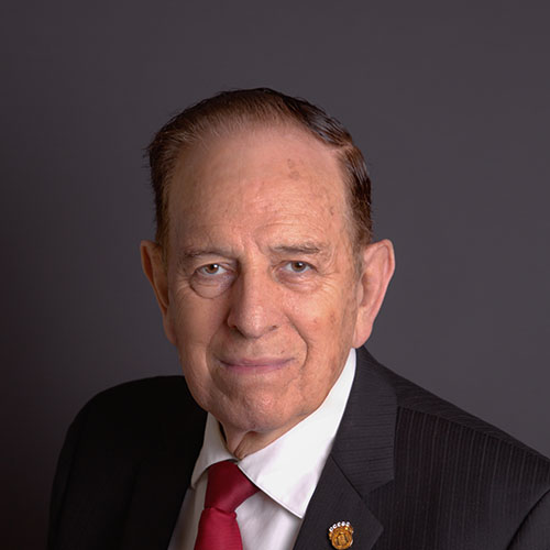 Dr. Hernán Chacón Martínez